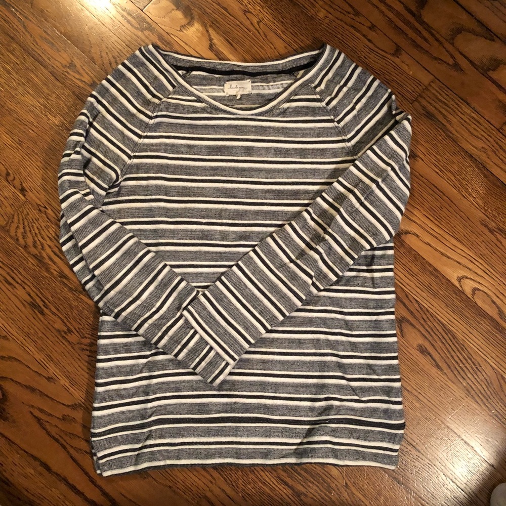 Ann Taylor LOFT Lou & Gray top